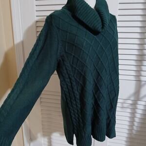 Calvin Klein Large Forrest Green Diamond Pattern Long-Sleeved Cowl-Neck Sweater